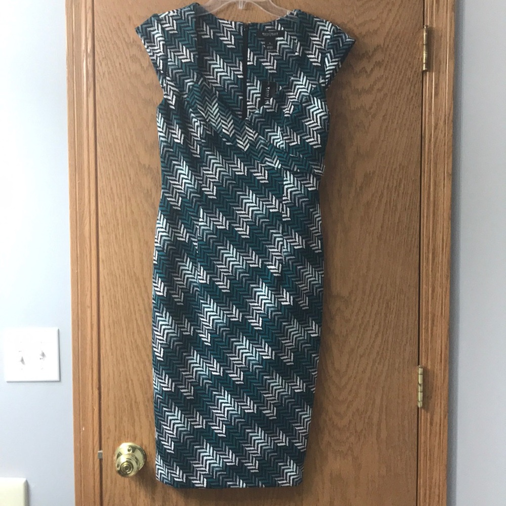 WHBM geometric dress in size 6